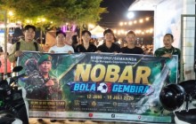 BABINSA KELURAHAN JAWA MONITORING NOBAR KEBANGSAAN PIALA DUNIA 2026 BERSAMA MASYARAKAT