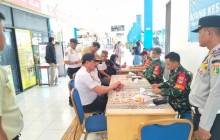 Koramil 03/Pasar Rebo-Ciracas Gelar Bakti Kesehatan Gratis di Terminal Kampung Rambutan