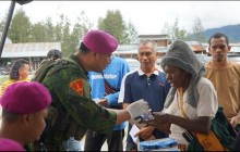 TNI AL HADIRKAN BAKTI KESEHATAN BAGI MASYARAKAT PEDALAMAN PAPUA