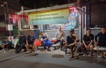 Polsek Jatinegara Gelar Nobar Final Piala Dunia Bersama Warga, Perkuat Kebersamaan dan Jaga Kondusiv