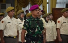 UPACARA PENGUCAPAN SUMPAH CPNS MENJADI PNS KORPS MARINIR