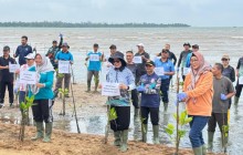 Danlanal Bintan Wakili Dankodaeral IV Hadiri Aksi Penanaman Mangrove Serentak Hari Mangrove Sedunia 