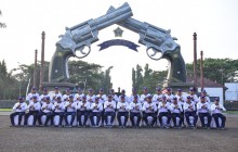PANGKORMAR DAMPINGI KASAL RESMIKAN LAPANGAN TEMBAK, BLUE BERET LOUNGE DAN MILITARY POLICE WARDROOM P