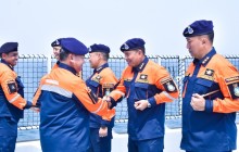 PANGKORMAR TERIMA BREVET KEHORMATAN HIDRO-OSEANOGRAFI TNI AL