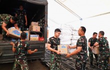 Kodam Jaya, Dharma Pertiwi PD K dan Persit KCK Daerah Jaya Kembali Salurkan Bantuan Gempa NTT Gelomb
