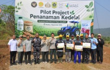DUKUNG PERCEPATAN SWASEMBADA PANGAN NASIONAL, DANKODAERAL III HADIRI TANAM BERSAMA PILOT PROJECT KED
