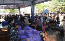 Sambut Hari Jadi Ke-81 TNI AL, Lanal Banjarmasin Gelar Aksi Aku Cinta Laut di Pantai Tabanio
