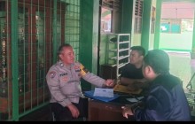 Cegah Tawuran, Bhabinkamtibmas Pondok Kelapa Ajak Warga Jaga Kamtibmas dan Bijak Bermedia Sosial