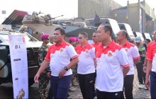 KAS KORMAR DAMPINGI KASAL, TINJAU KEKUATAN ALUTSISTA KORPS MARINIR DI TNI FAIR 2026
