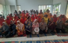 Jumat Curhat Polsek Cakung Dorong Peran Ibu Jaga Kamtibmas Lewat Gerakan Ibu Memanggil