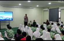 Polsek Cakung Dampingi Sosialisasi SPMB SMA Kemala Taruna Bhayangkara kepada 200 Pelajar