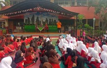 Cegah Bullying Sejak Dini, Polisi Peduli Pendidikan Sambangi SDN Cakung Timur 09, Tanamkan Nilai Keb