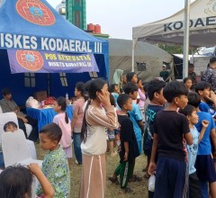 BAKTI PRAJURIT KODAERAL III DALAM UPAYA BERIKAN TRAUMA HEALING BAGI KORBAN KEBAKARAN KEMAYORAN