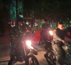 Babinsa Koramil 05/Kramat Jati Bersama Komduk Gelar Patroli/Siskamling Keliling