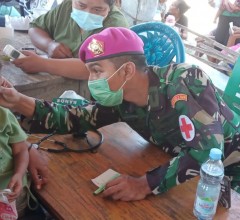 BANTU PEMULIHAN TRAUMA DAN KESEHATAN WARGA, SATGAS GULBENCAL TNI AL GELAR TRAUMA HEALING DAN YANKES 