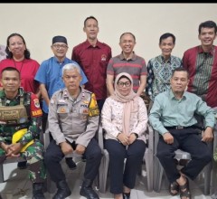 Bhabinkamtibmas Kayu Putih Gelar Cooling System dan Sosialisasi Layanan Polisi 110 di RW 007
