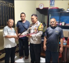 Bhabinkamtibmas Penggilingan Quick Response Terima Penyerahan Sajam, Polisi Selamatkan Generasi Muda
