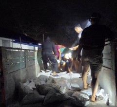 TNI AL GAGALKAN PENYELUNDUPAN 8,85 TON PASIR TIMAH ILEGAL DI BELITUNG