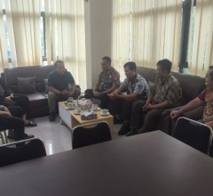 Polisi Bersama Masyarakat, Kapolsek Bekasi Barat Kunjungi Camat, Perkuat Sinergitas 3 Pilar
