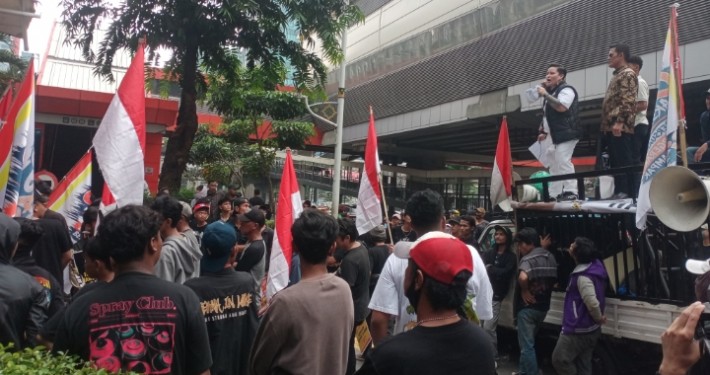 AKSI RAKYAT, DESAK IMIPAS USUT DUGAAN KORUPSI IMIGRASI DAN PENYALAHGUNAAN KITAS WNA