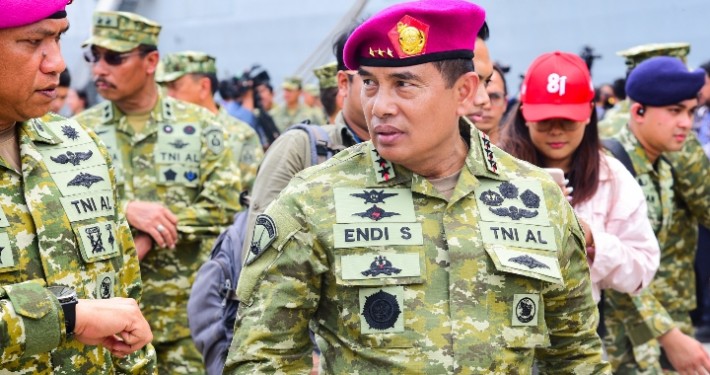PANGKORMAR SAKSIKAN MOMENTUM BERSEJARAH, ITS GIUSEPPE GARIBALDI RESMI TIBA DI TANJUNG PRIOK