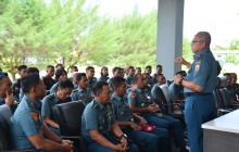 Danlantamal XII Beserta Prajurit dan PNS Lantamal XII Ikuti Entry Briefing Pangkoarmada I